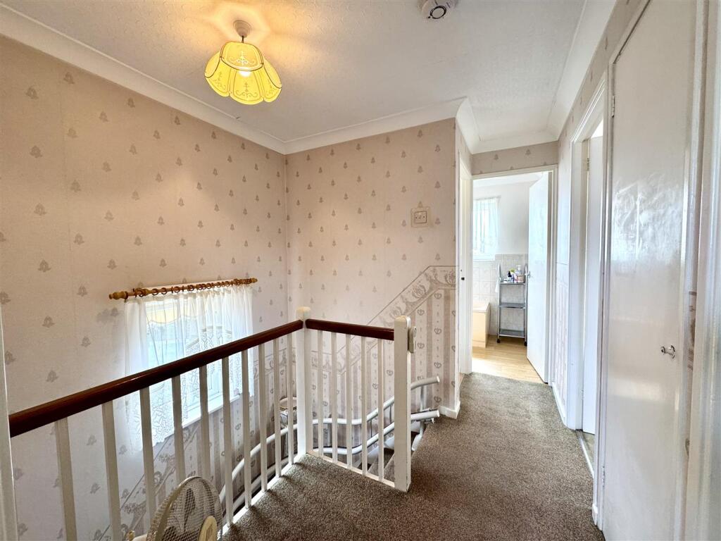 FIRST FLOOR STAIRS AND LANDING