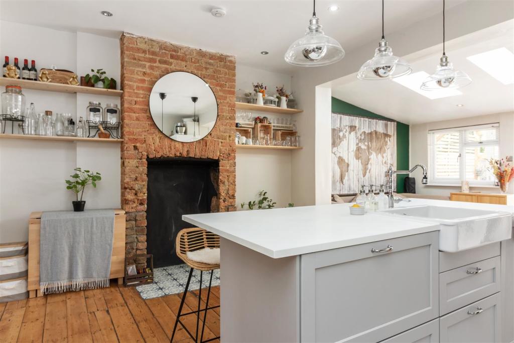 Open Plan Living Accommodation