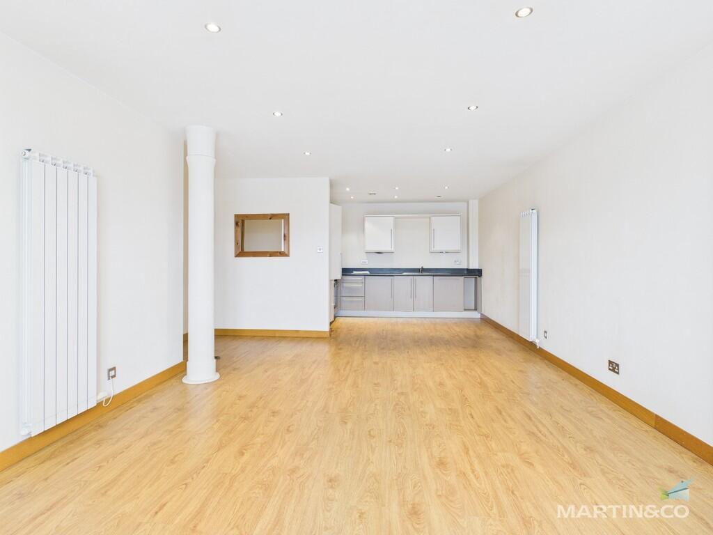 CAM03111G0-PR0352...