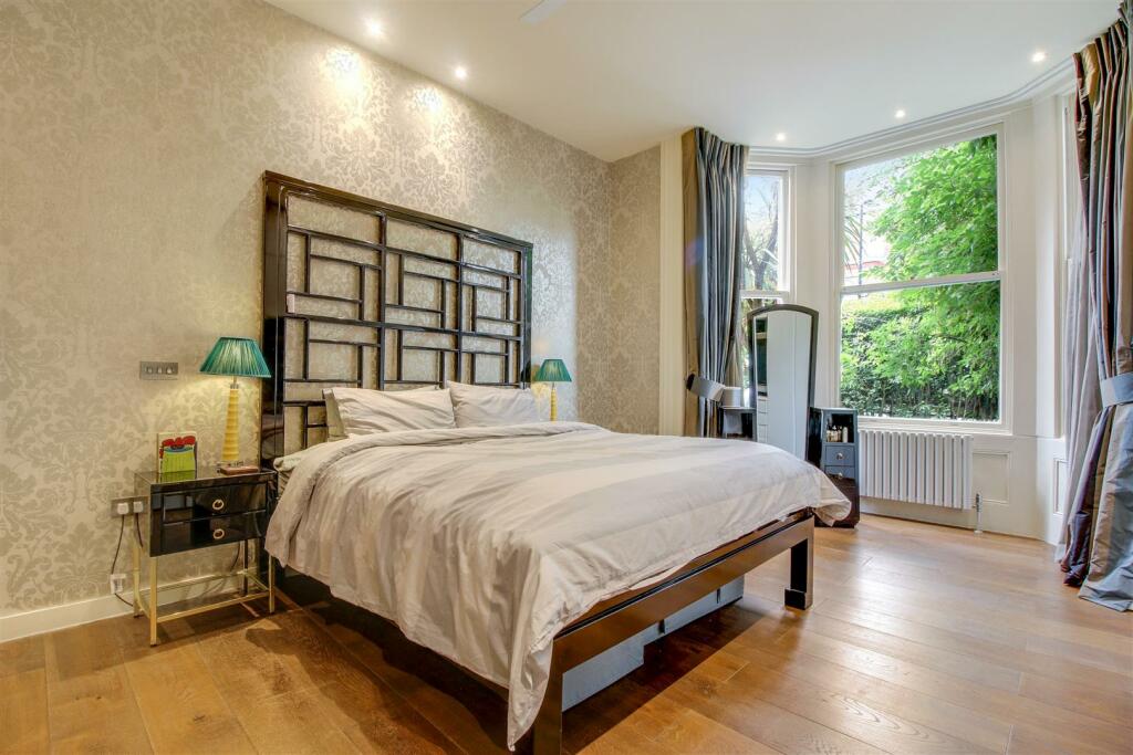 bed1-2.jpg