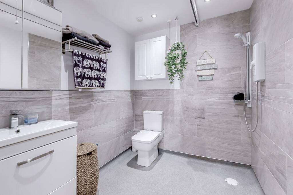 En-suite Shower Room