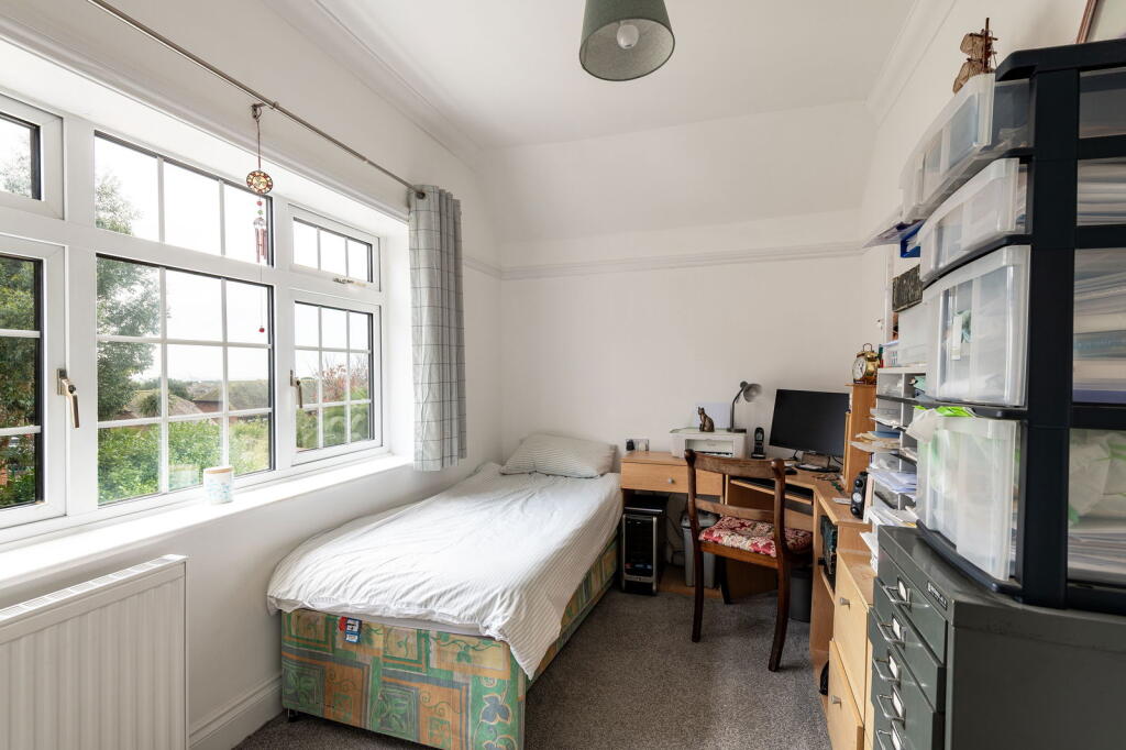 Southsea Avenue,Minster On Sea,Sheerness,ME12 2LU