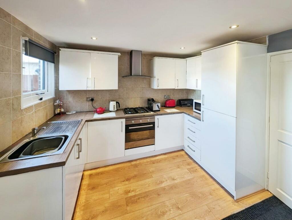 editedimage-dfa71703-9389-4ac6-8700-a83c6954fb78 2