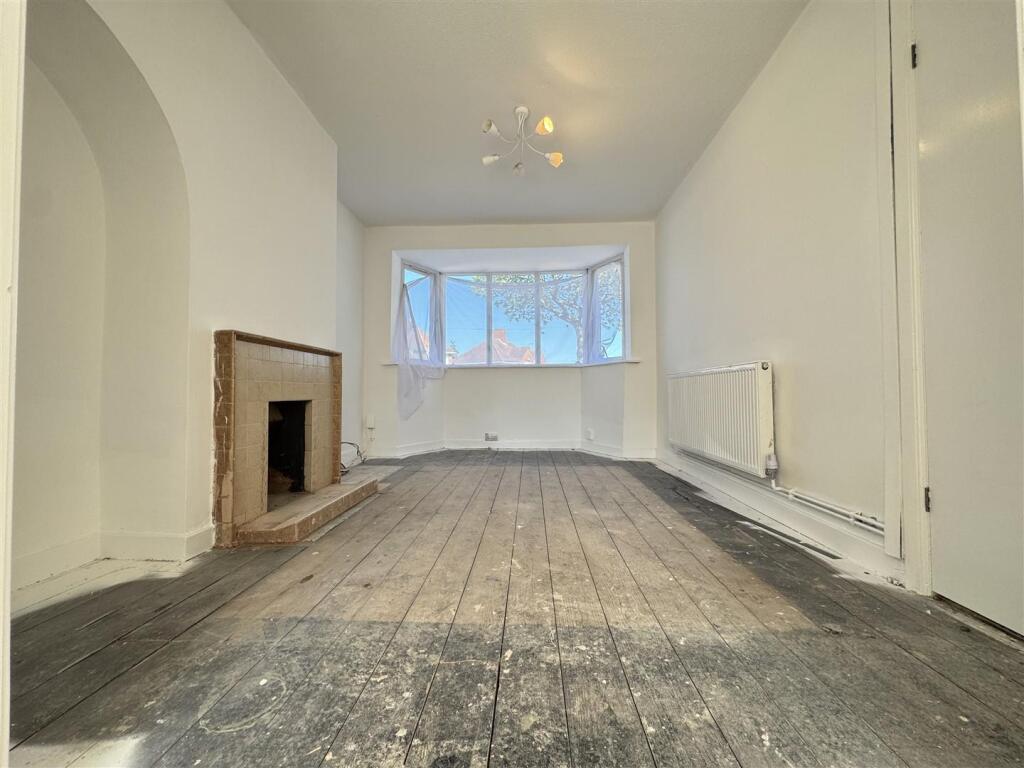 IMG_7297 (Large).JPG