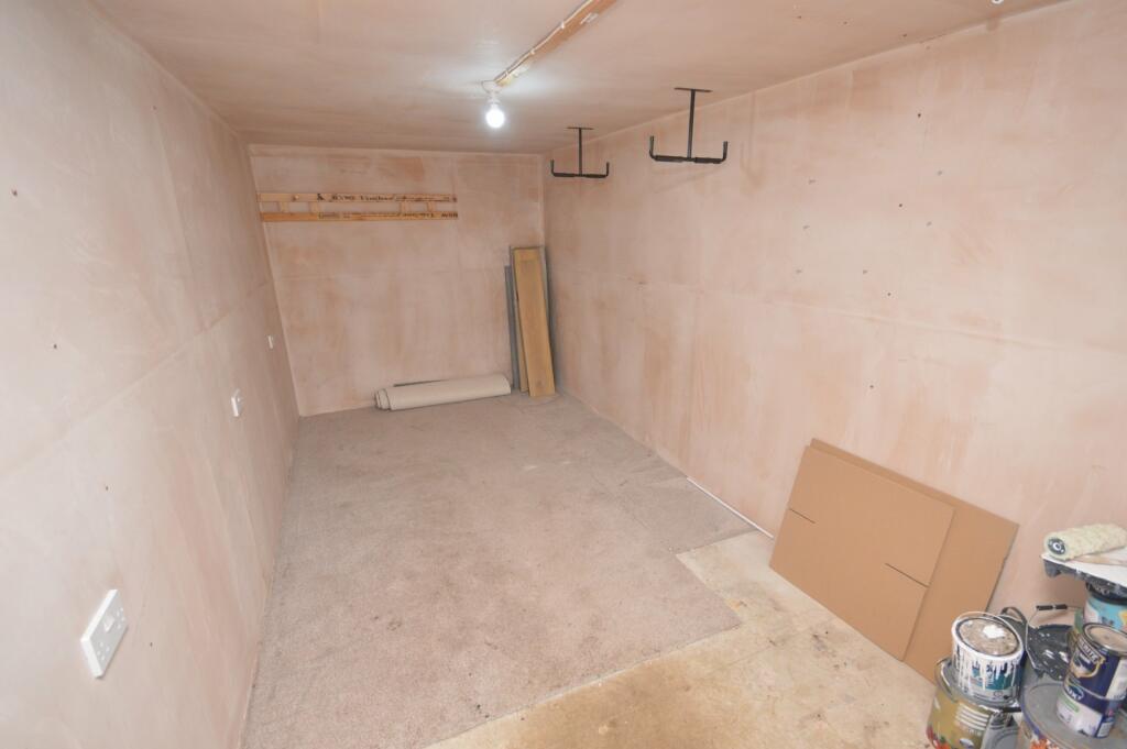 Garage Area