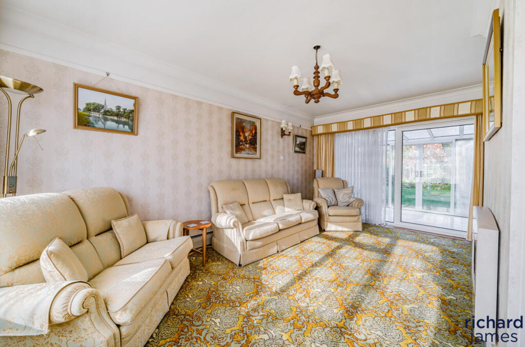 48b63755-3548-4b9...