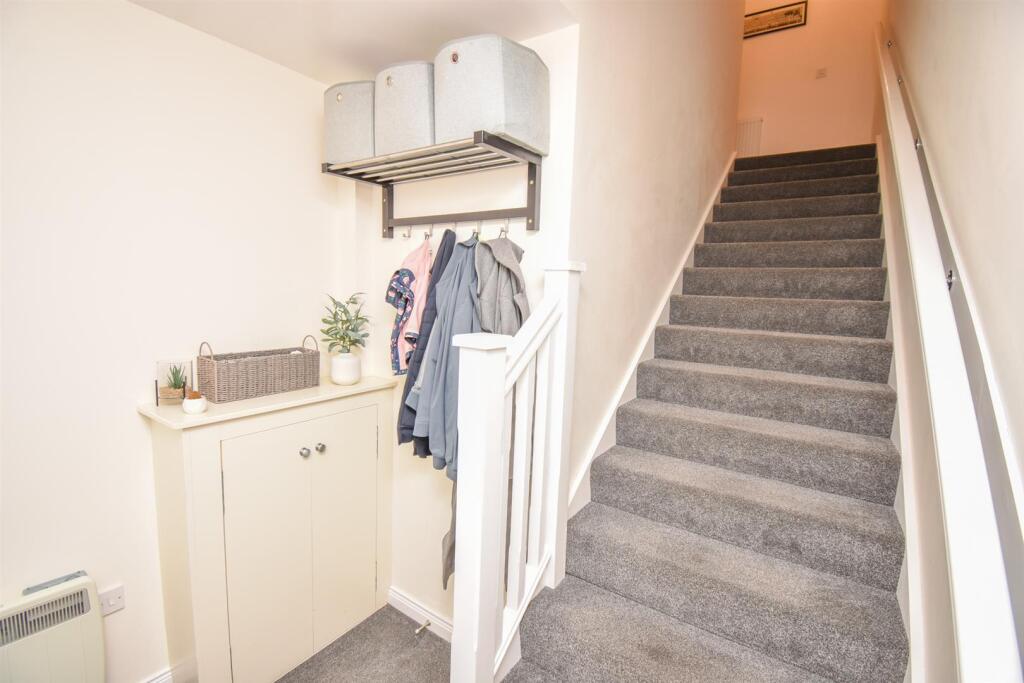 ENTRANCE STAIRWELL