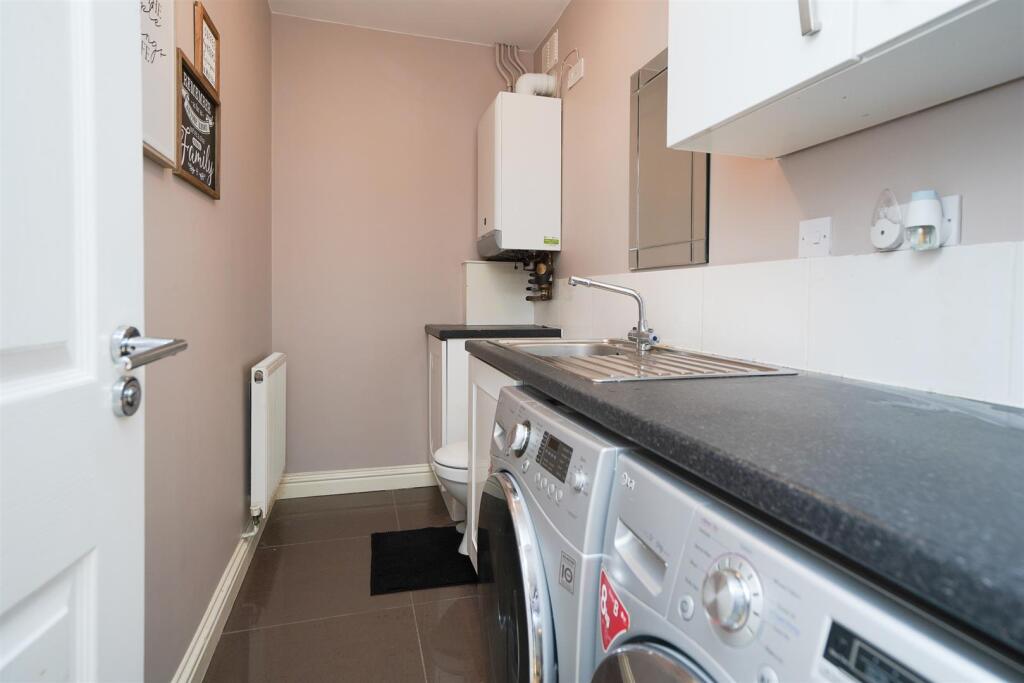 Kinross Street (3).jpg