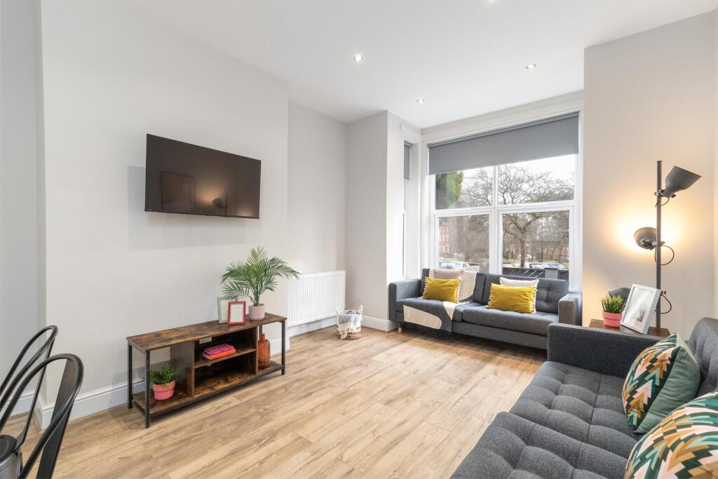 Bright and inviting living room with a comforta...