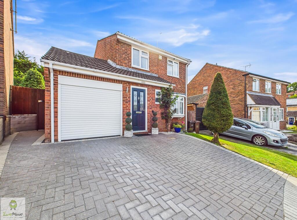 CAM02308G0-PR0189-STILL045-2