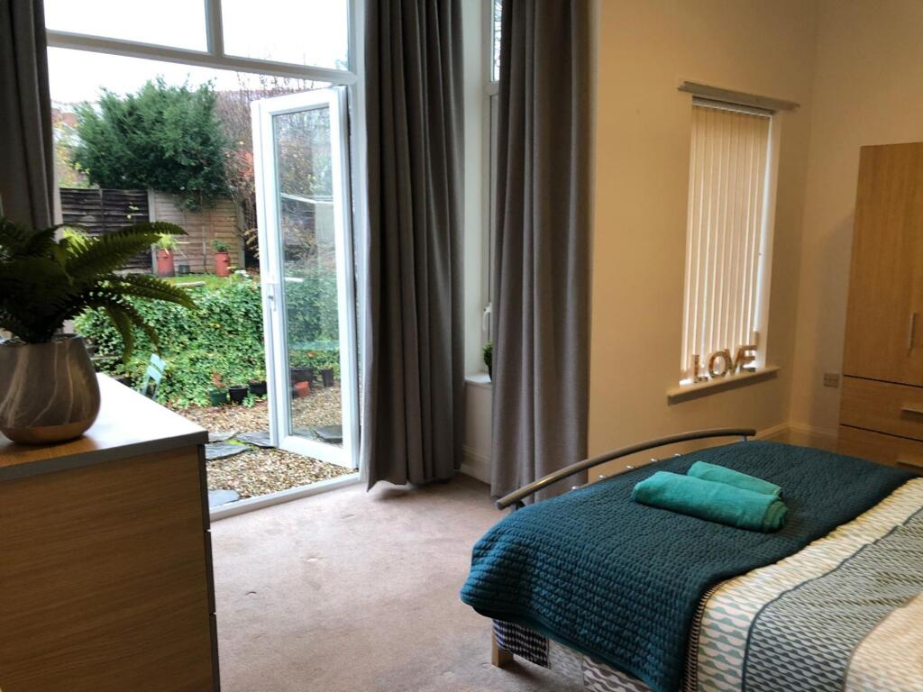 Room 4
