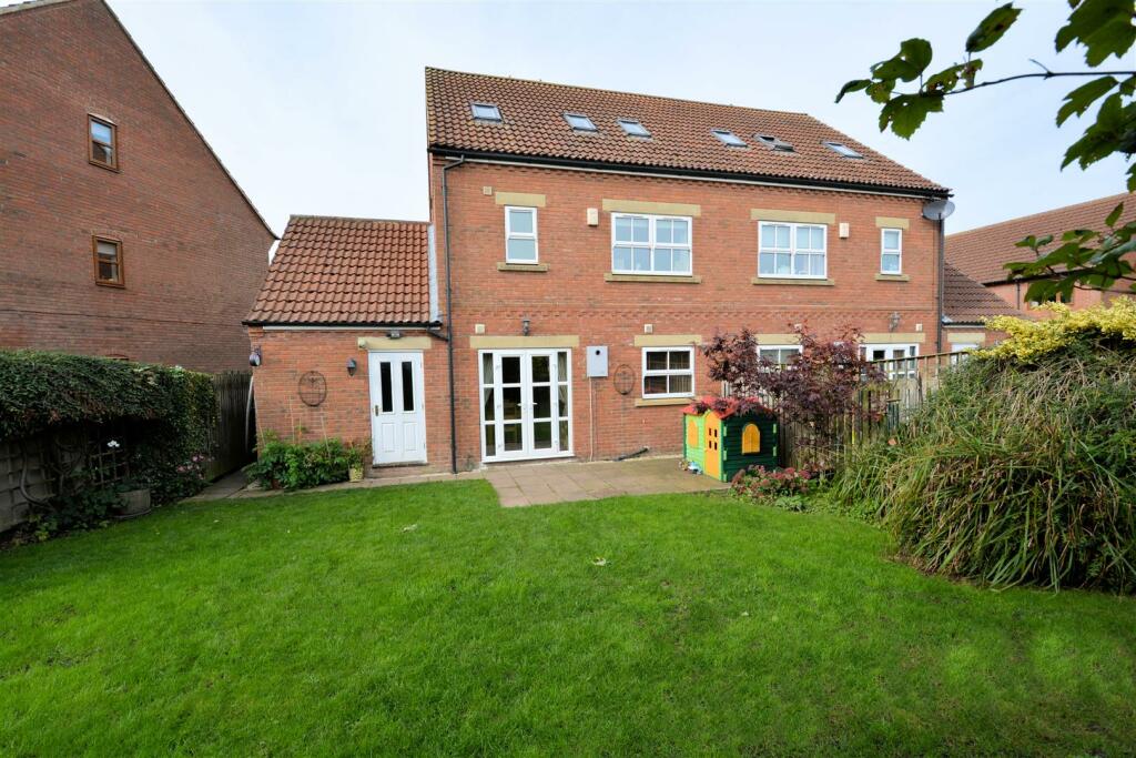 Outside - rear