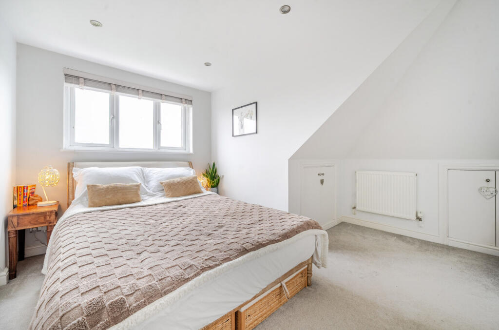 1356202-14-68d679...