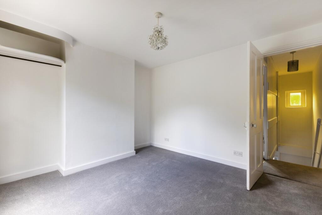 97851_2-Woodbine-...