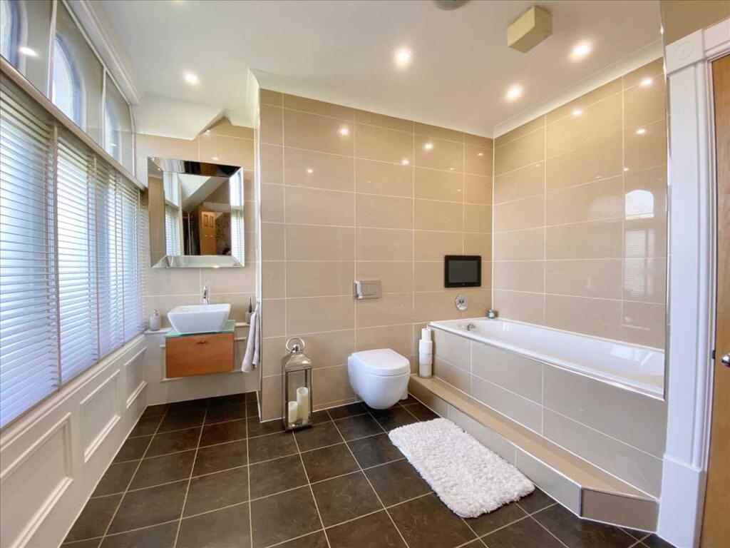 Ensuite Bathroom