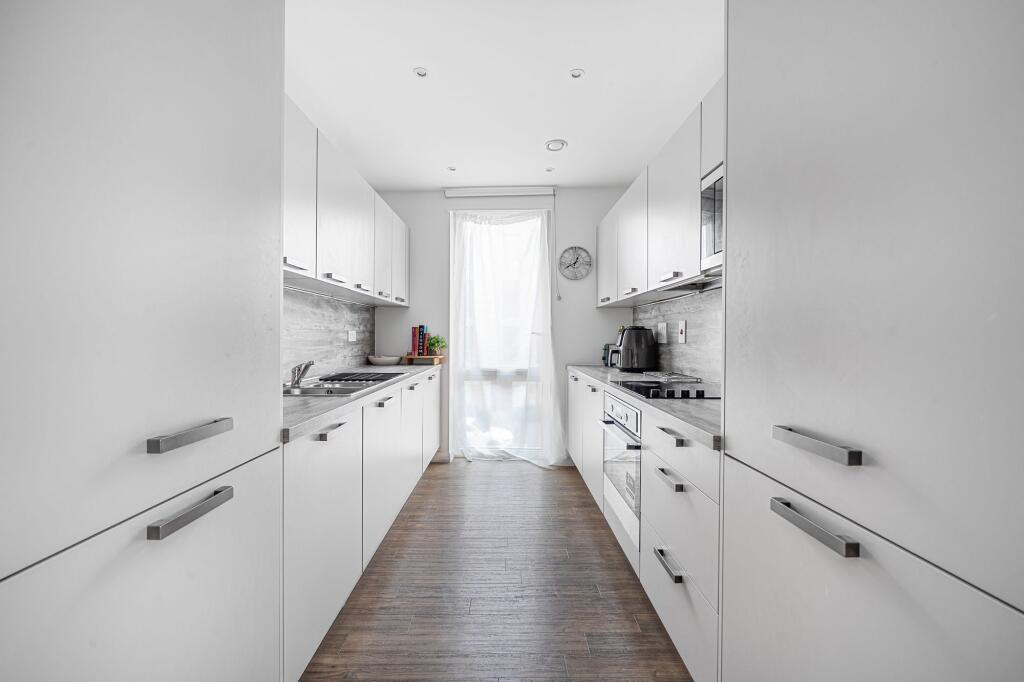 Davidson Frost-Wellings, DFW, Welford Court, Edgwa