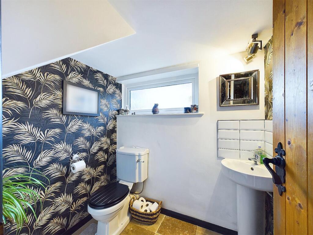 Downstairs WC.