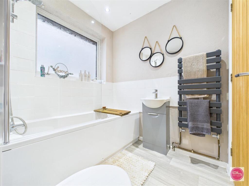 Chiltern Road, Swadlincote (28).jpg