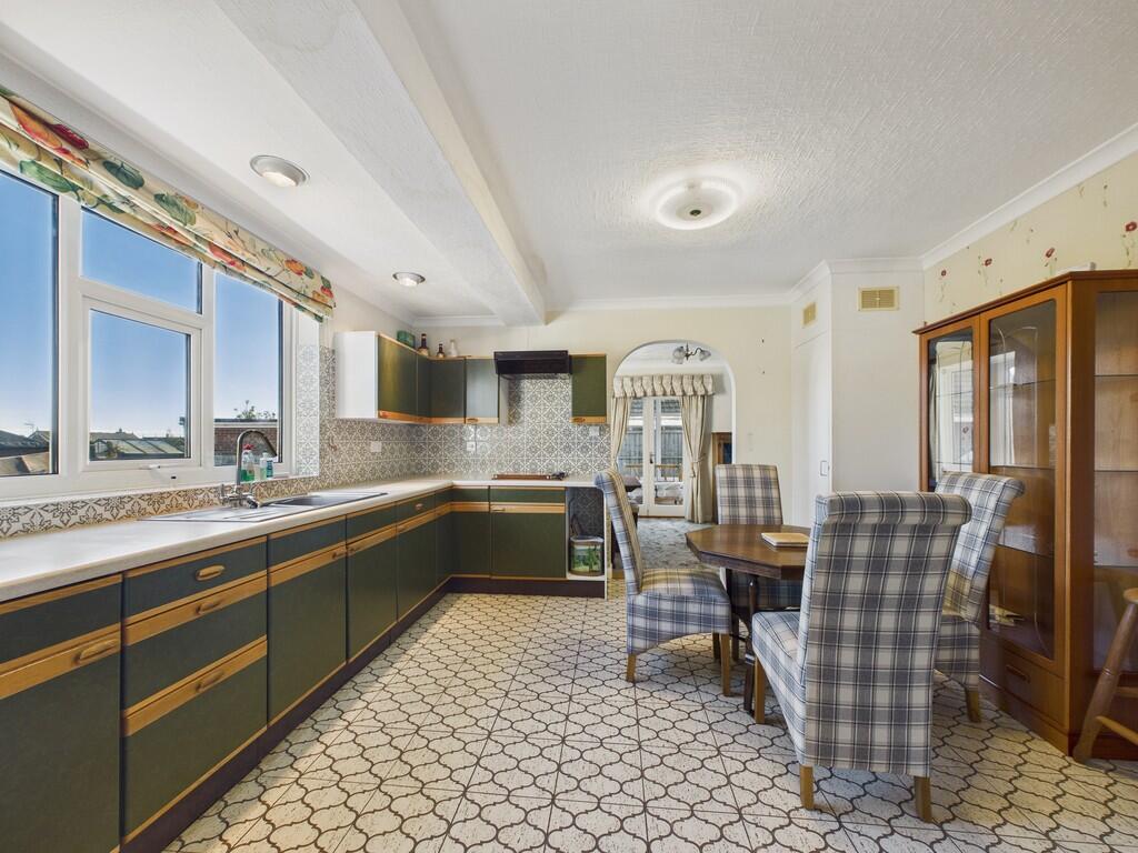 CAM04092G0-PR0102...