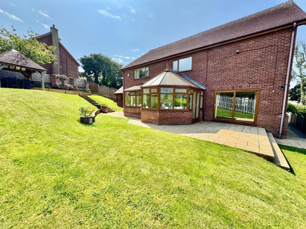 PHOTO-2025-08-13-14-35-40 (3).jpg