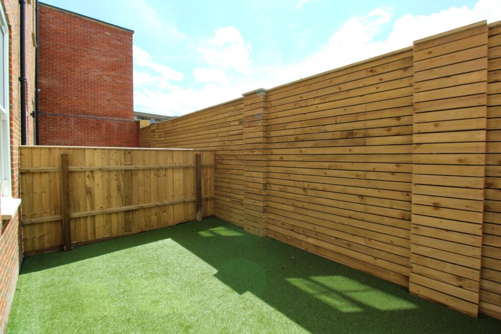Private Garden.