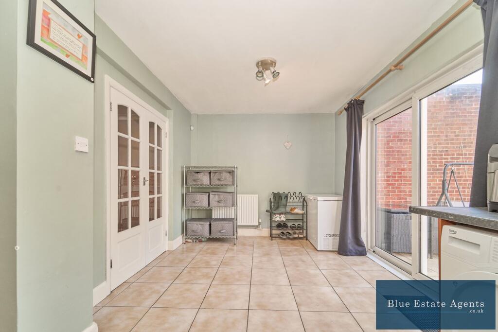 Extended Kitchen &amp; Diner