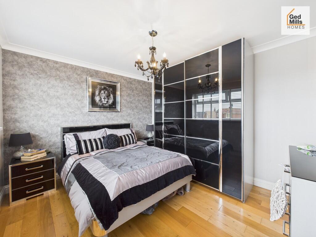 CAM04261G0-PR0108...