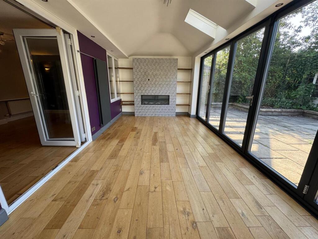 Family Room 4.jpg