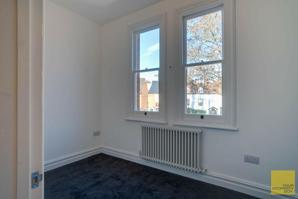 58 London Road-16