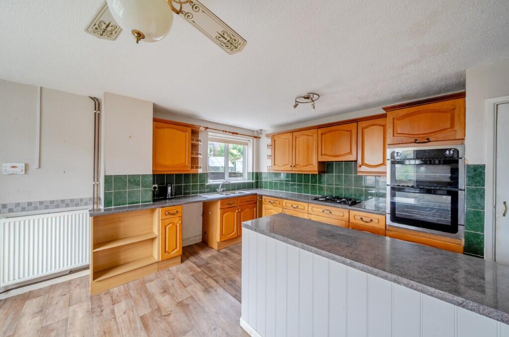 Kitchen and dining 