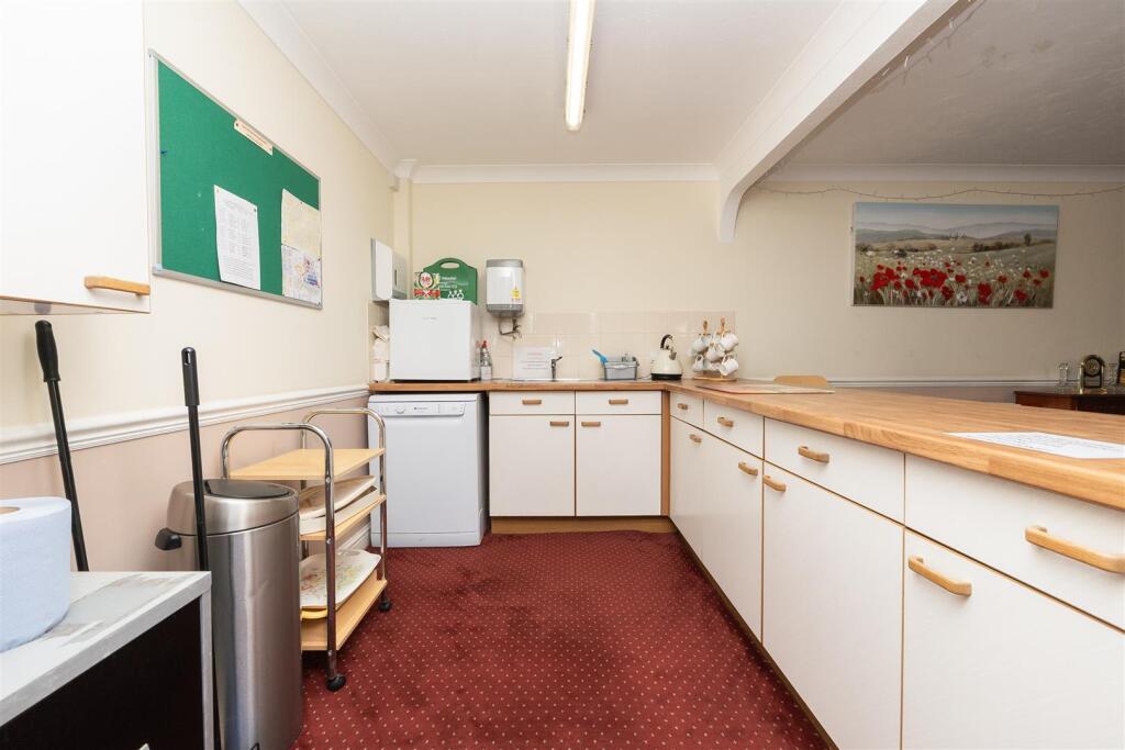Flat-54-Park-View-Court-BS16-5HG-17.jpg