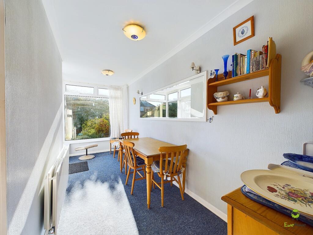 CAM04399G0-PR0025-STILL010