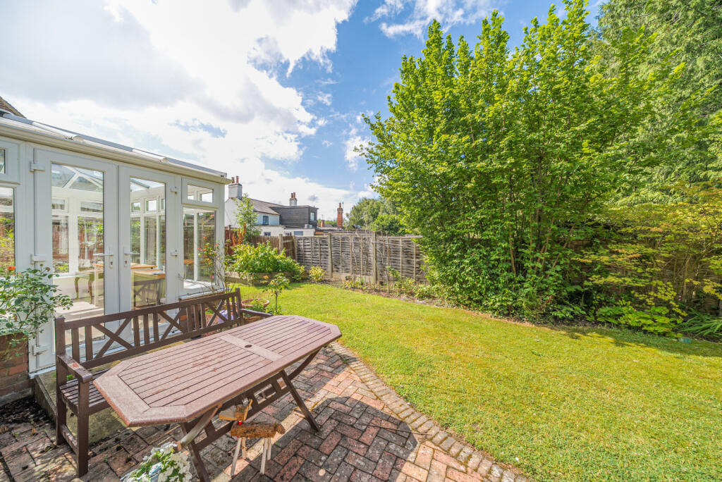 1316253-11-686ba0...