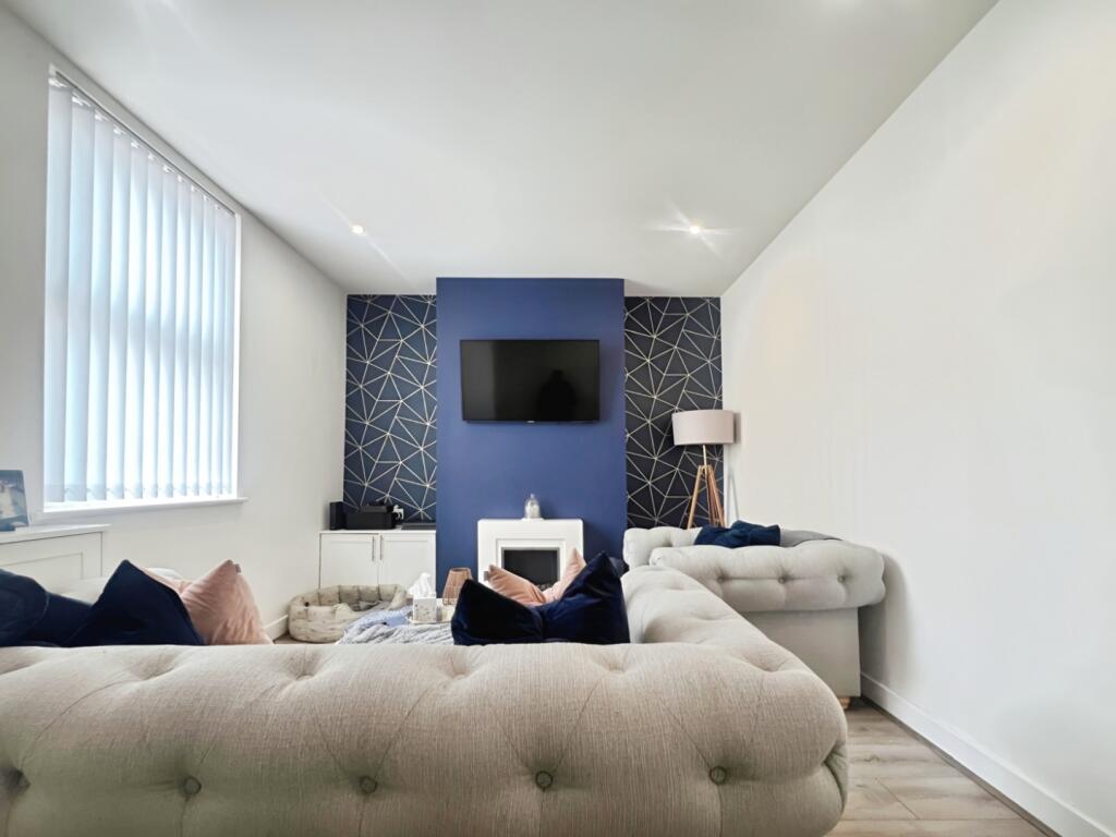 pbox-living_room-314531.jpeg