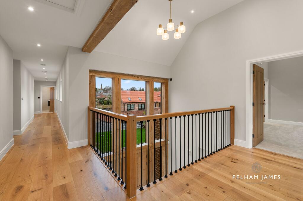 Landing, Redwing House, Great Easton