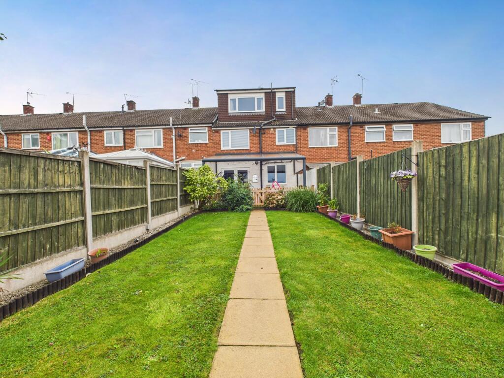 CAM05192G0-PR0141-STILL033