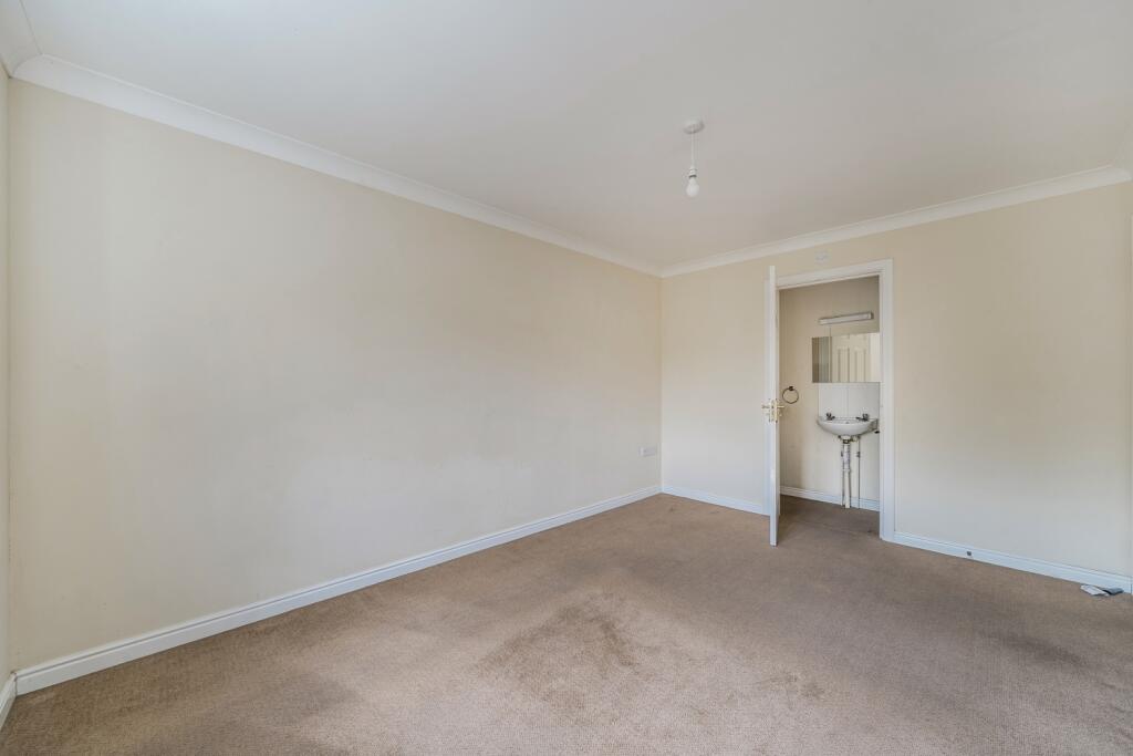 1329580-4-6883582b1bc47