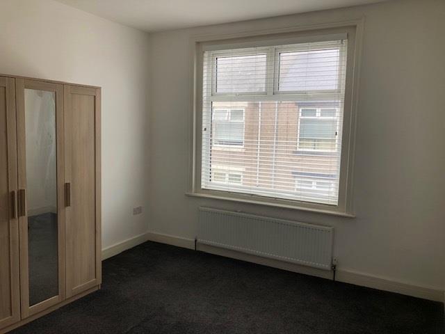 Master bedroom2.jpg