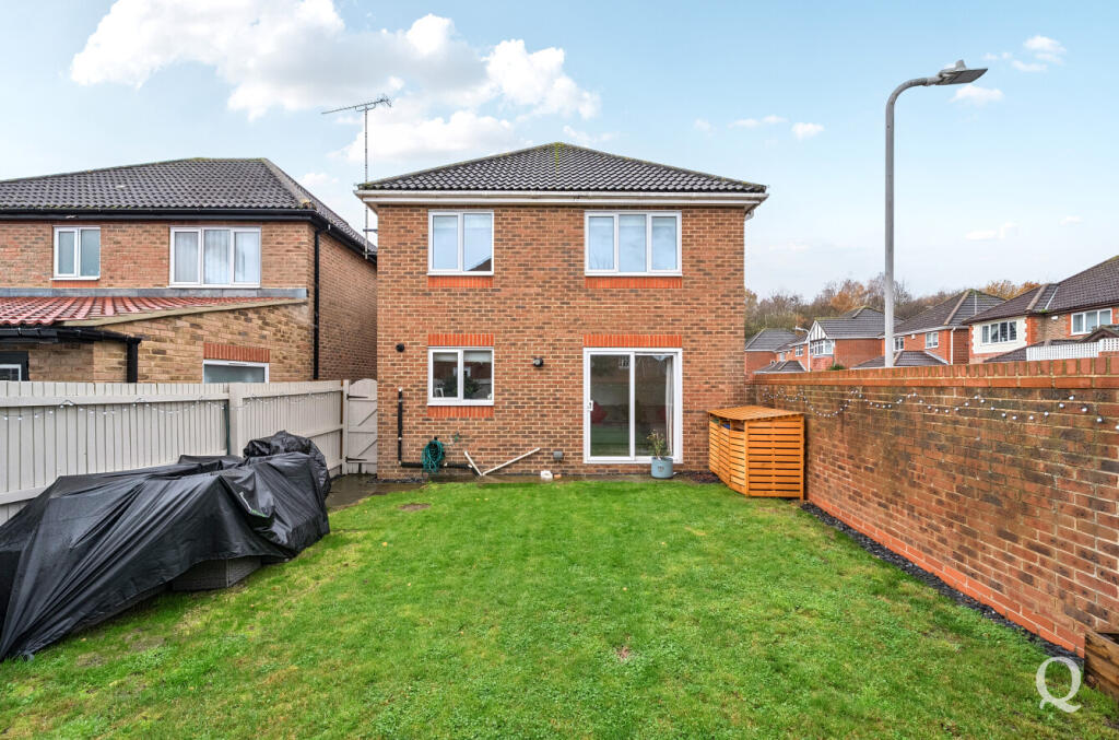 8e8283ae-18b8-4de...