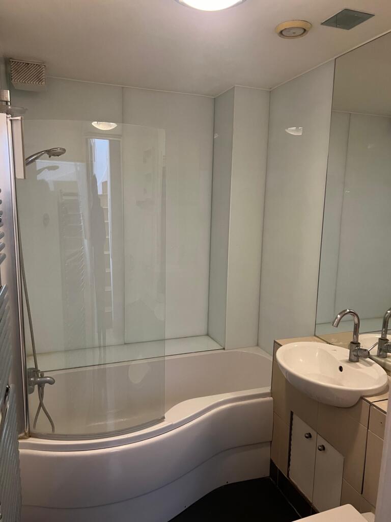 WhatsApp Image 2024-03-28 at 14.42.51 (4)