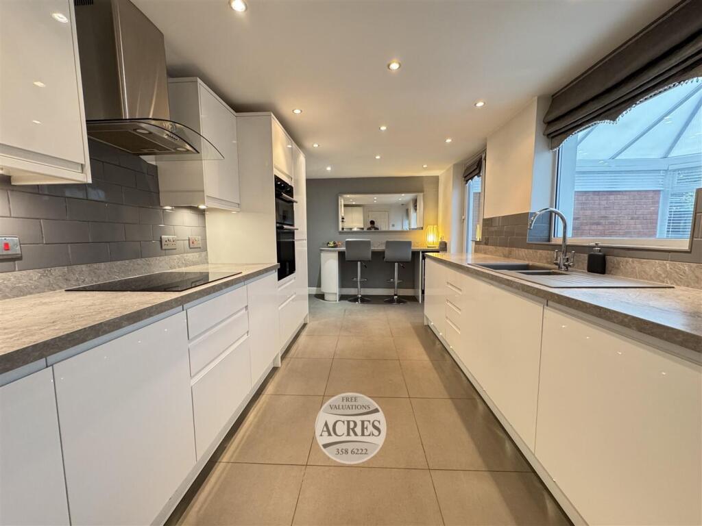 IMG_8274 (Large).jpg