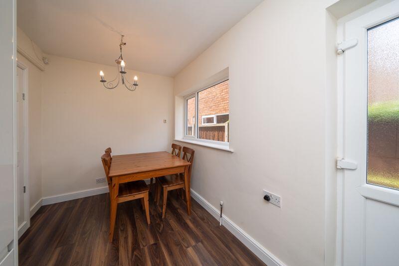 EXTENDED DINING KITCHEN