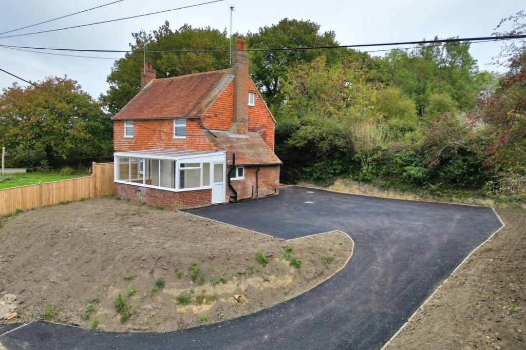 Golden Cross Cottages, Lower Road, Hurstmonceux, BN27