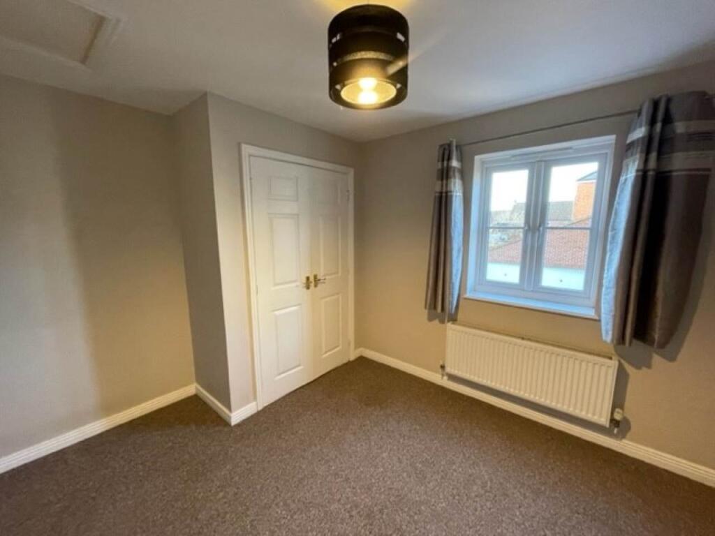 kempe way 12 bed 1