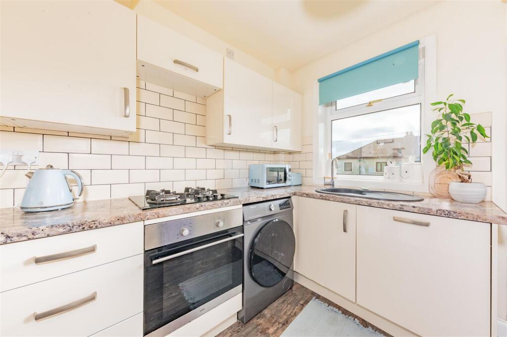 19 St Boswells Terrace Dundee-1.JPG