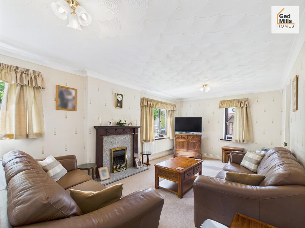 CAM04261G0-PR0066...