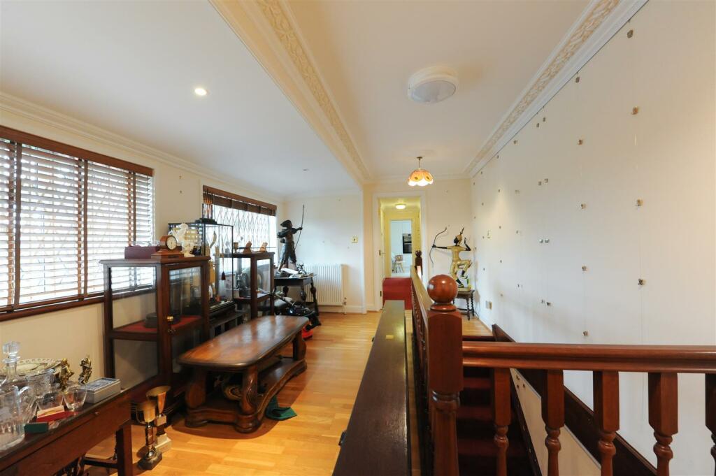 First Floor Landing.jpg