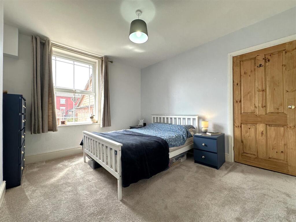 Second Bedroom 889