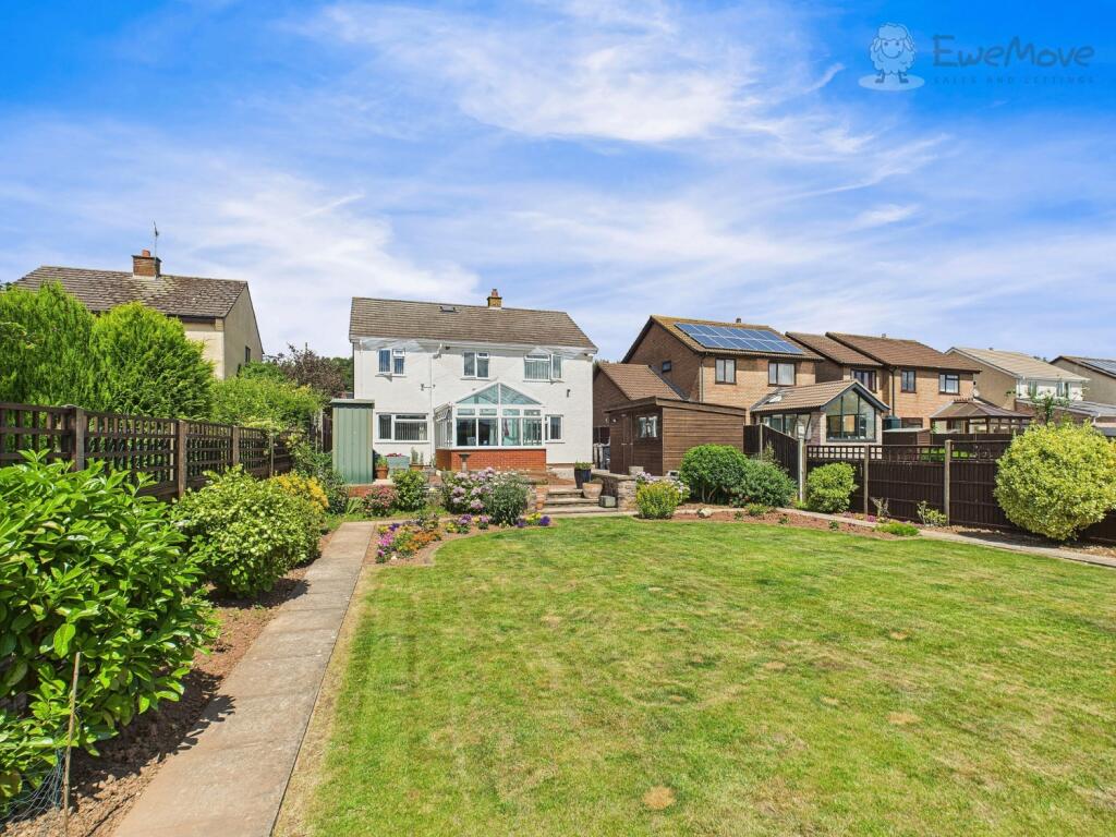 CAM03640G0-PR0054-STILL027