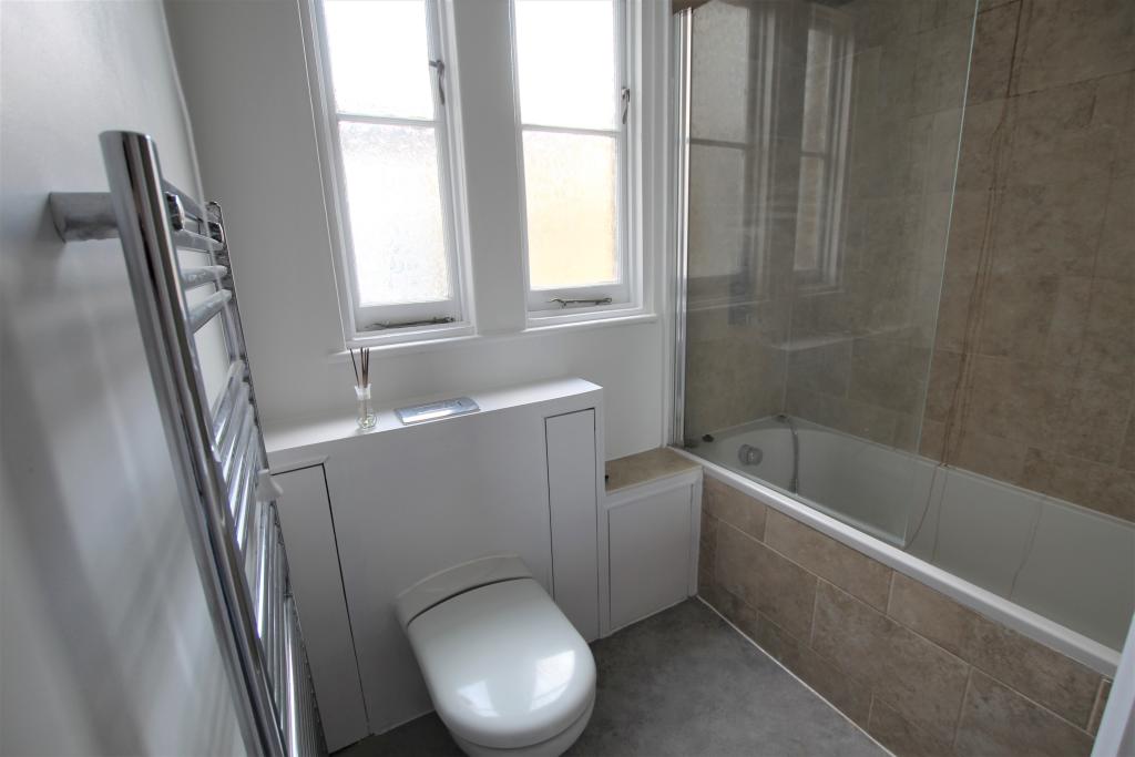 Bathroom - 8.jpg